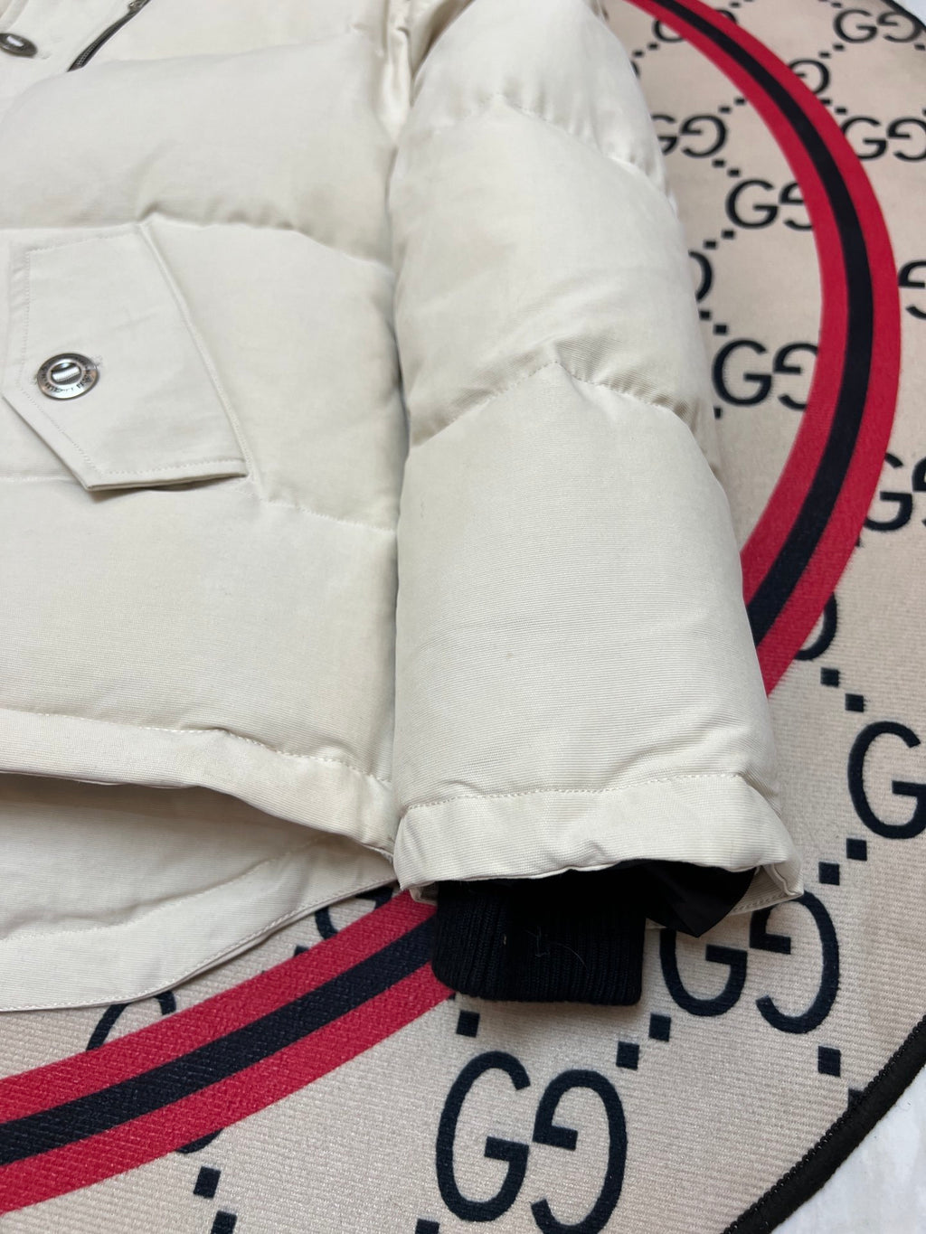 Moose Knuckles Cream Short Down Parka