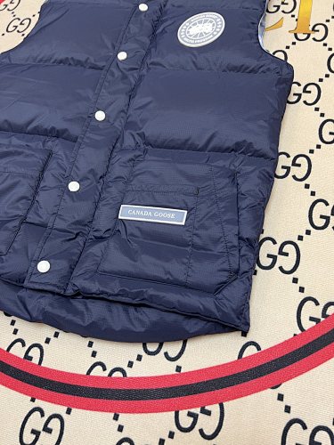 Canada Goose Navy Blue Arctic Program Down Vest