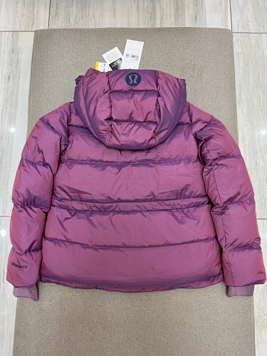 Lululemon Dark Berry Wunder Puff Hooded Down Jacket – Women's