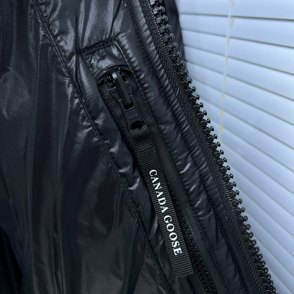 Canada Goose Black Glossy Down Puffer Jacket – Two-Way Zip