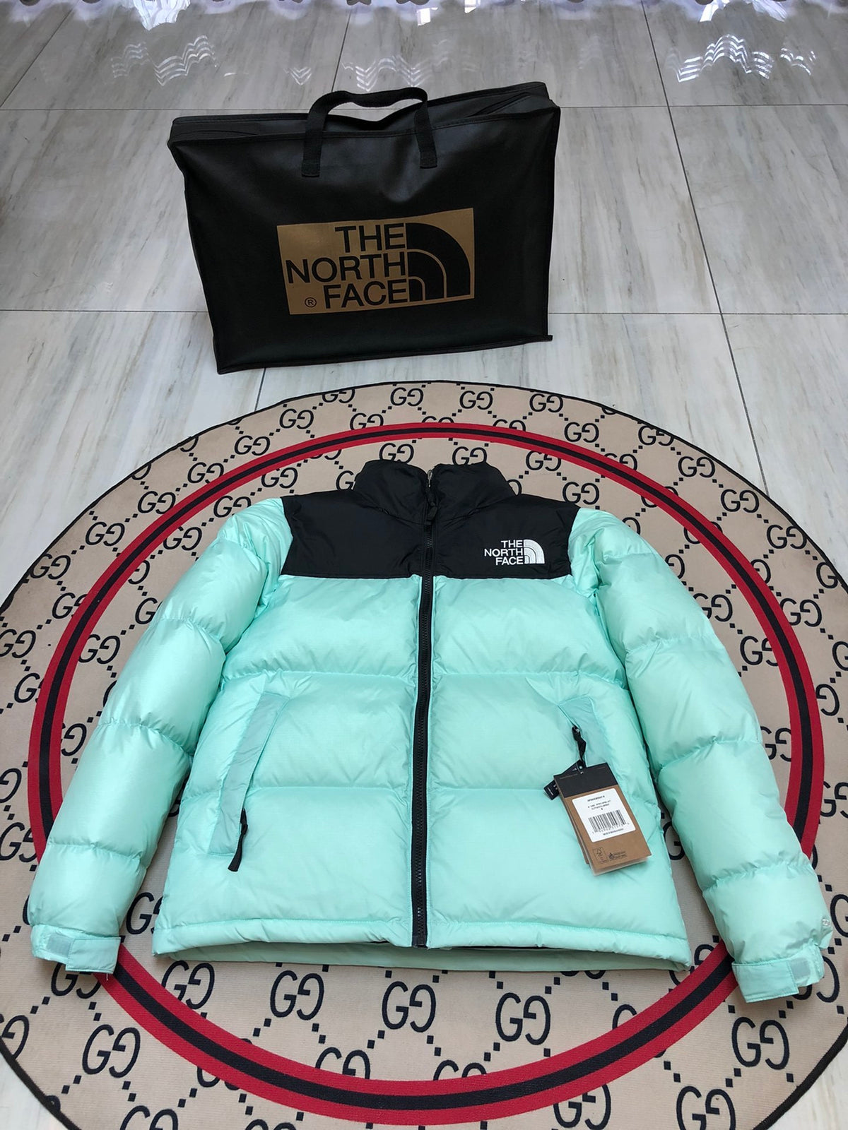 The North Face Mint Green 1996 Retro Nuptse Hooded Down Jacket – 700-Fill Black Colour-Block Wide-Baffle