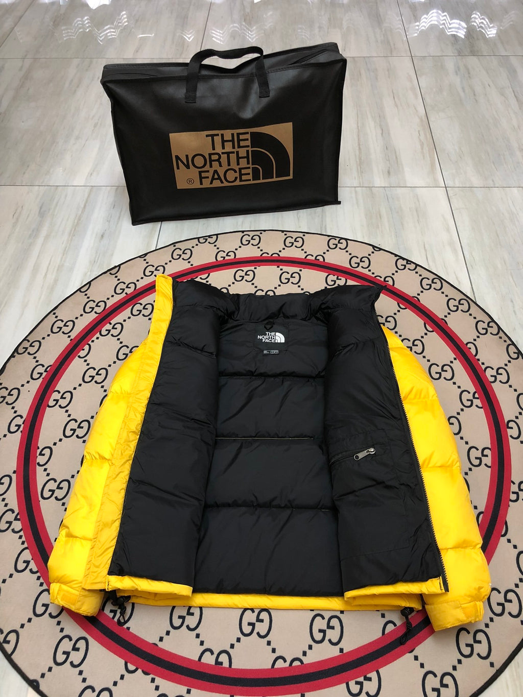 The North Face Summit Gold 1996 Retro Nuptse Hooded Down Jacket – 700-Fill Black Colour-Block Wide-Baffle
