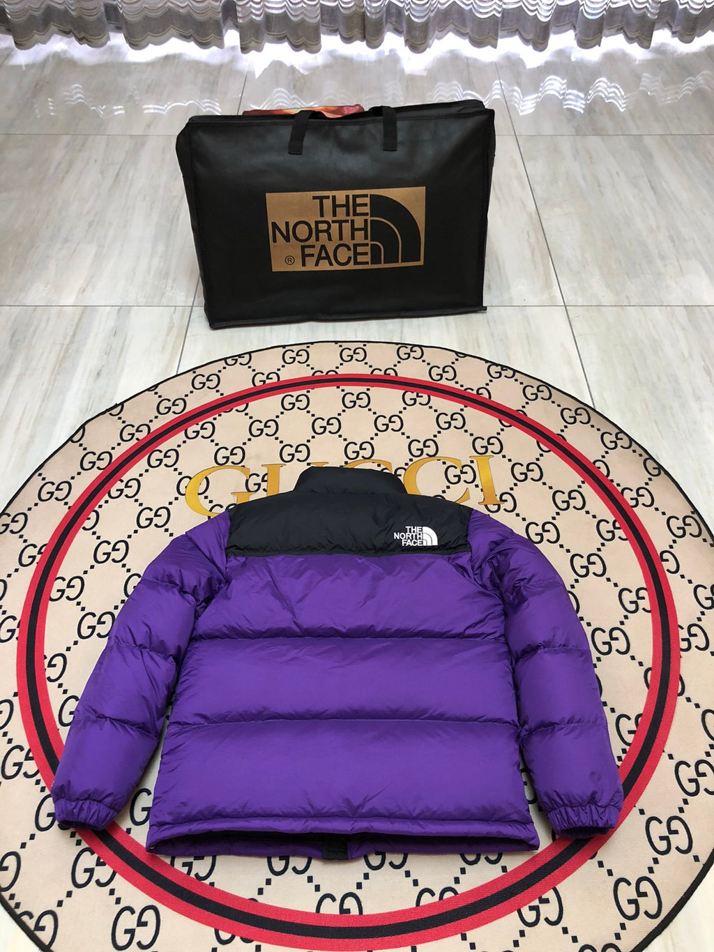 The North Face Electric Purple 1996 Retro Nuptse Down Jacket – 700-Fill Black Colour-Block Wide-Baffle No Hood