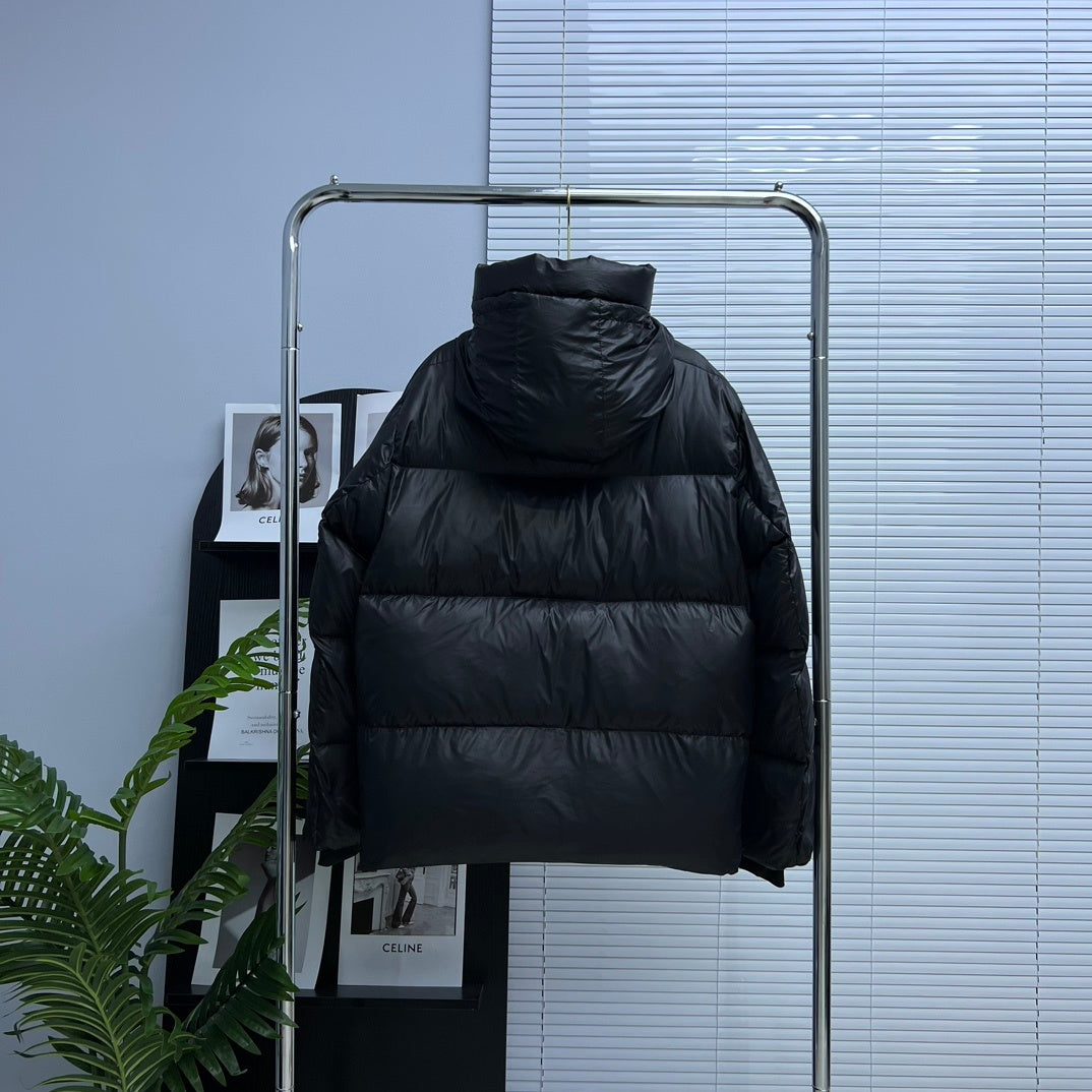 Canada Goose Black Glossy Down Puffer Jacket – Two-Way Zip