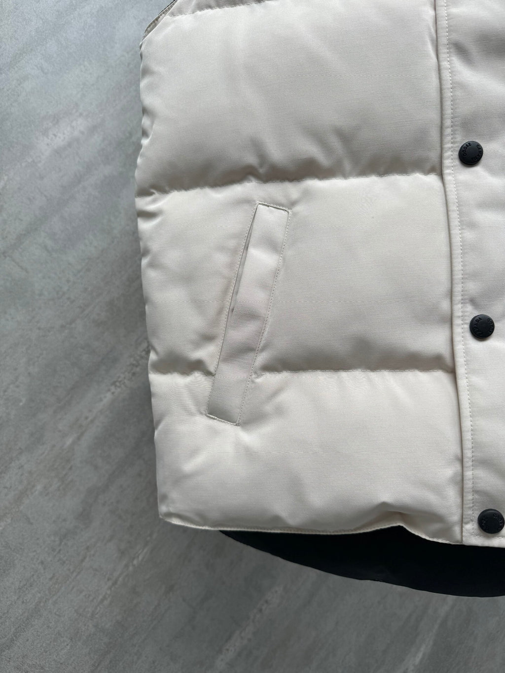 Canada Goose Cream Arctic Program Down Vest