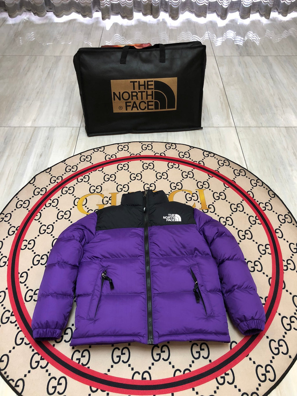 The North Face Electric Purple 1996 Retro Nuptse Down Jacket – 700-Fill Black Colour-Block Wide-Baffle No Hood